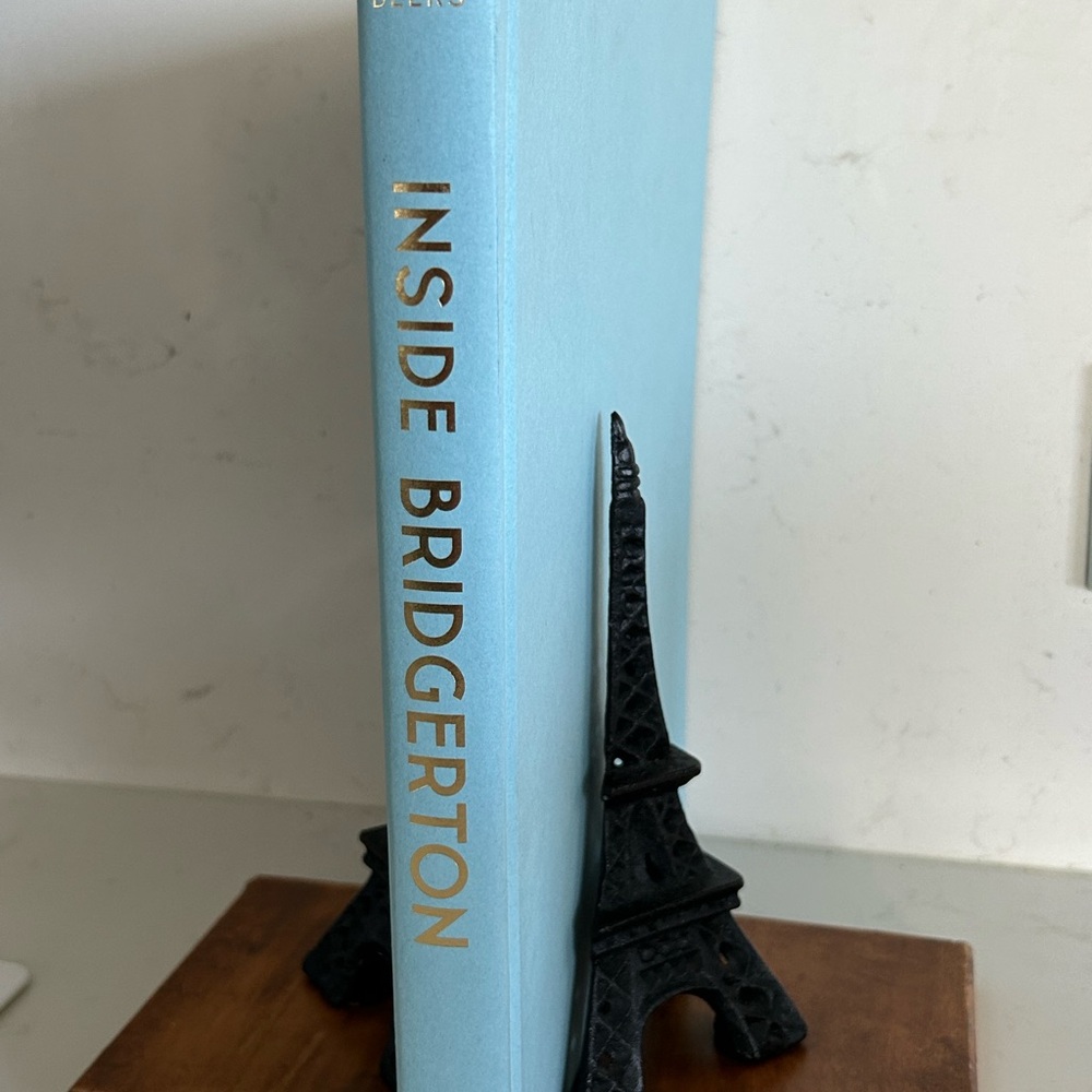 Vintage Eiffel Tower Paris Cast Iron Bookends/ Decor, Wooden Base - Picture 4 of 7